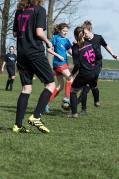 Bild 47 - C-Juniorinnen SV Steinhorst/Labenz - TSV Friedrichsberg-Busdorf : Ergebnis: 5:0